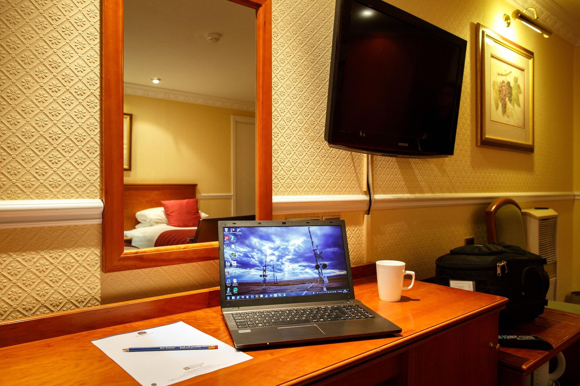 Best Western Lichfield City Centre The George Hotel Exterior foto
