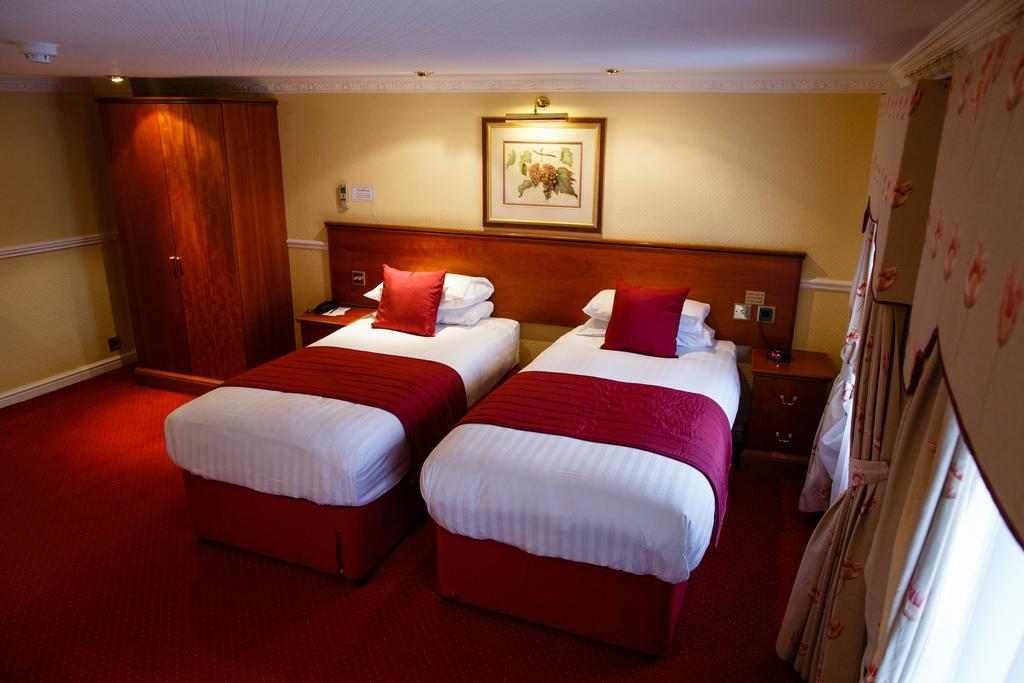 Best Western Lichfield City Centre The George Hotel Exterior foto